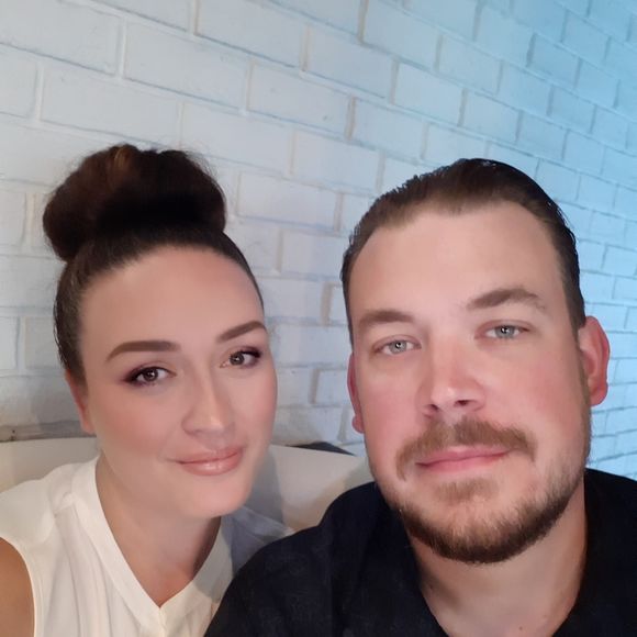 Meet your Posher, Lindsay - Picture 1 of 1